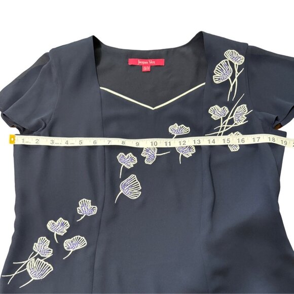 Jacques Vert Women's Size 10 Blouse Navy Blue Short Sleeve Top Floral Embroidery - Picture 6 of 9